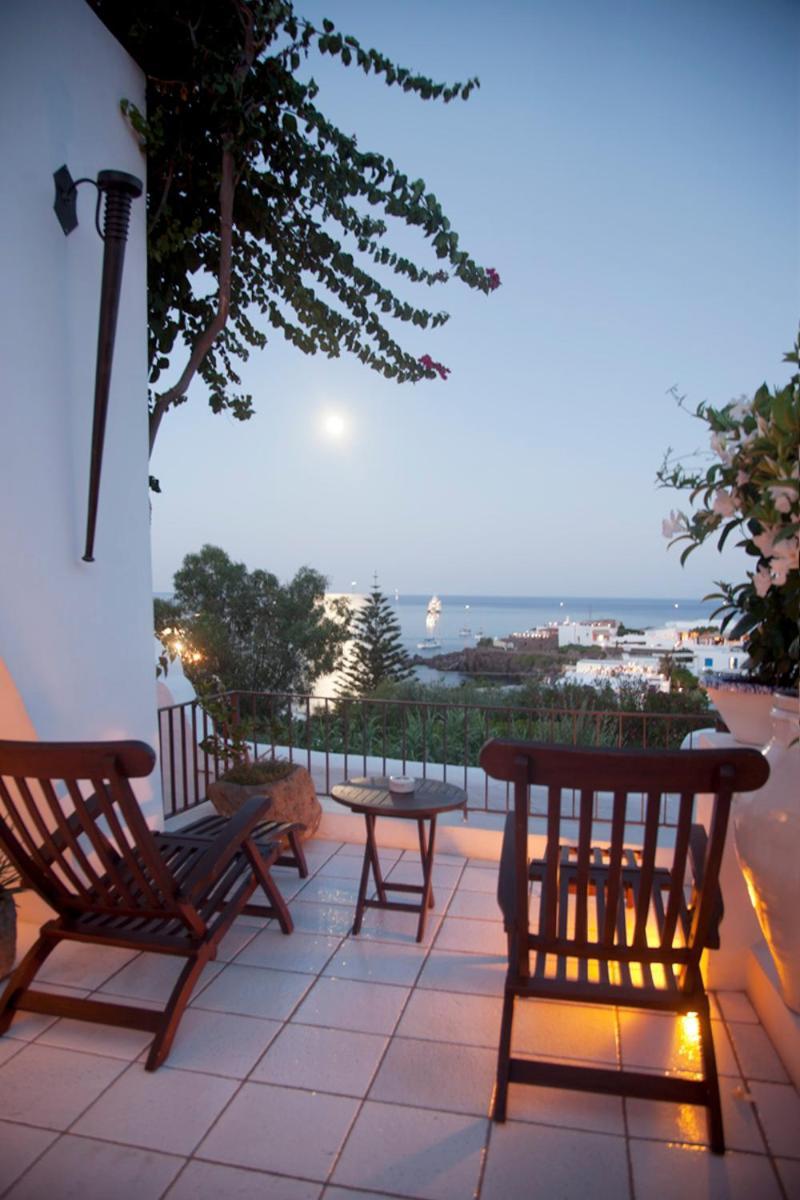 Quartara Boutique Hotel Panarea Exterior photo