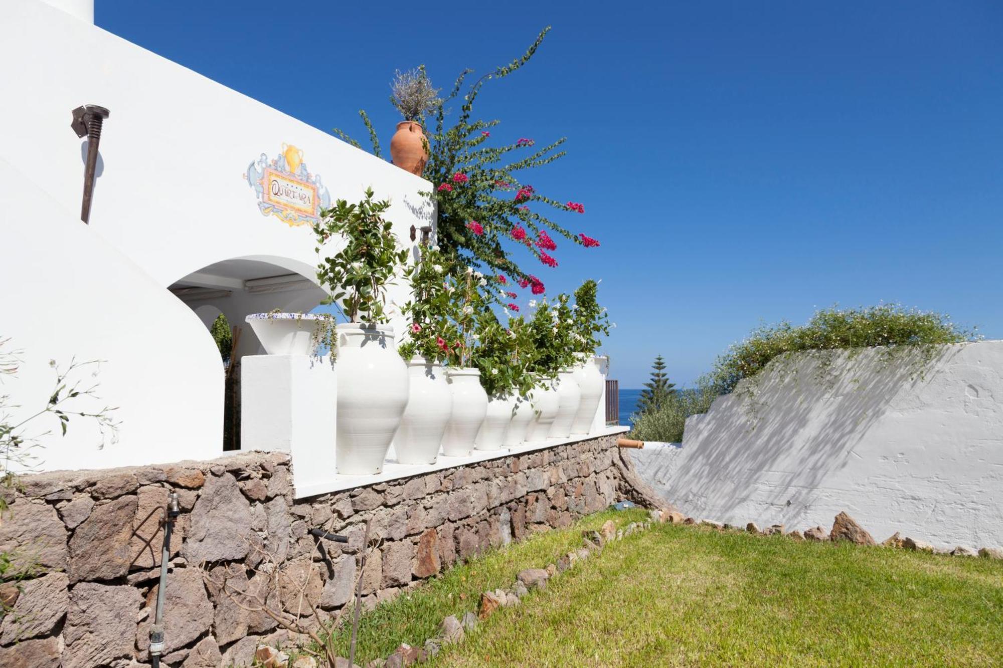 Quartara Boutique Hotel Panarea Exterior photo